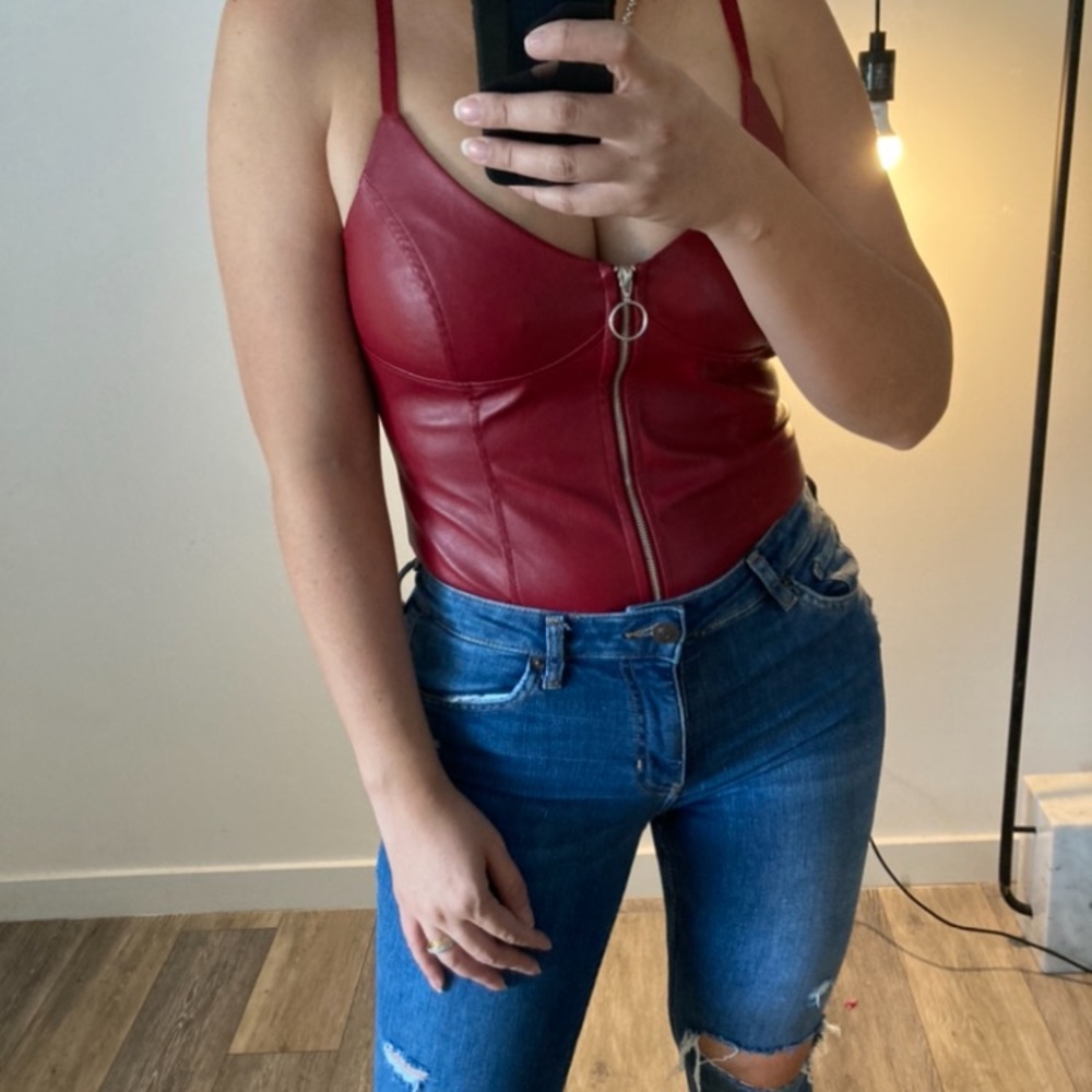 Leather Bodysuit Guess size medium color black and red